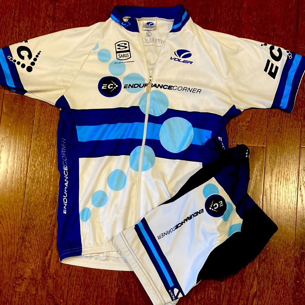 Voler Women’s Cycle Kit (shorts/jersey) sz L/M